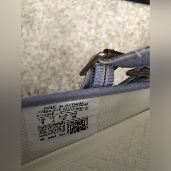 New Converse Chuck Taylor All Star Dainty Women's Mary Jane Shoes size 6 - Picture 6 of 12